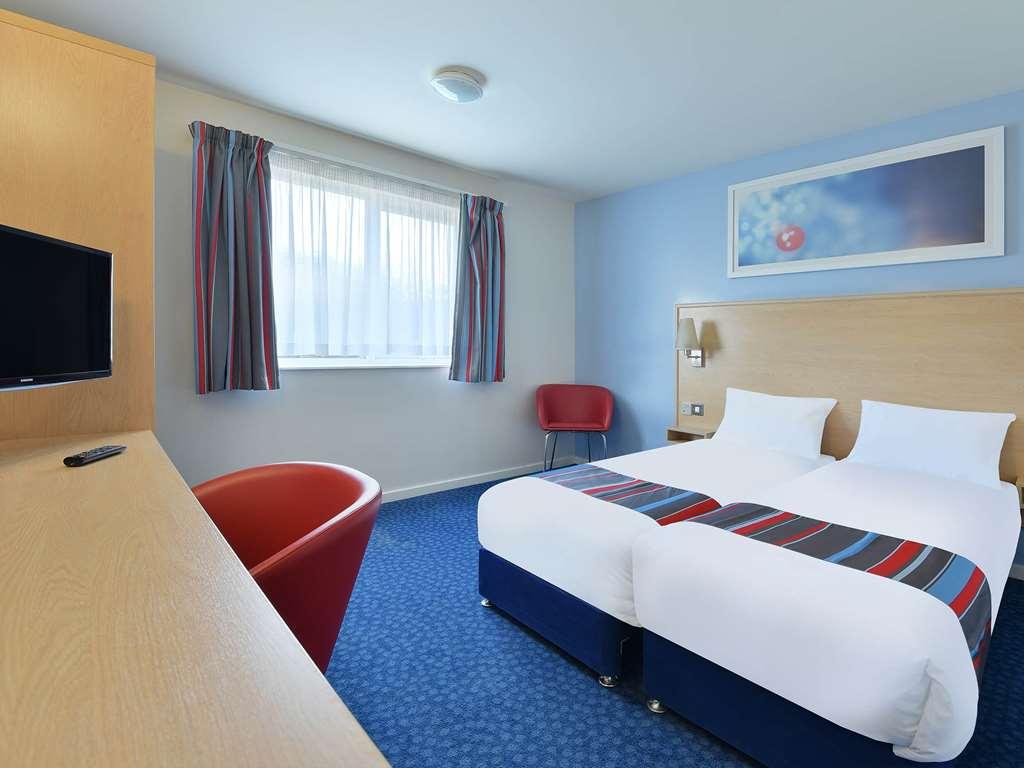 Travelodge Middlewich Room photo