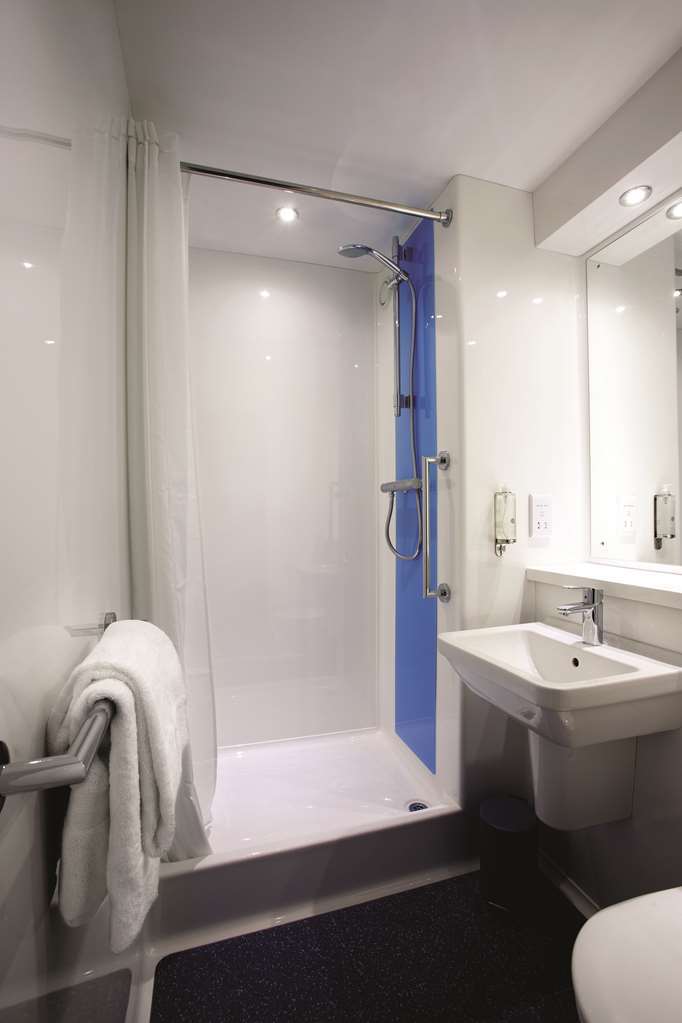 Travelodge Middlewich Room photo